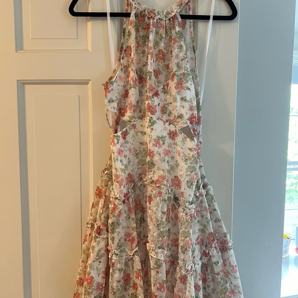 Floral cut out mini dress - selfie Leslie